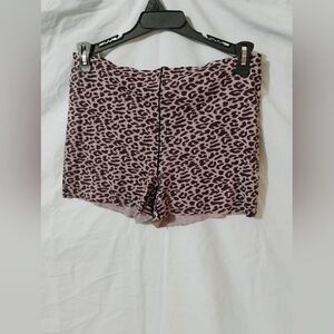 FREE W BUNDLE Leopard Print Shorts